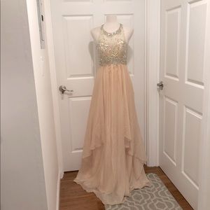 Fiesta Fashion size M champagne floor length gown